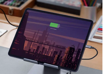 使用打折的Anker8合1USBC集线器支架为您的iPad提供一个家和充电点