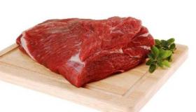 相对于营养价值来说,牛羊猪三种哪个肉类更营养？ 牛肉的营养价值及功效