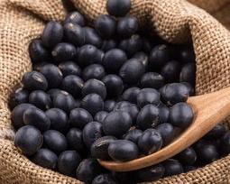常吃醋泡黑豆有什么好处？ 醋泡黑豆的功效与作用及食用方法