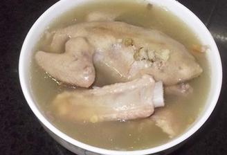 清热解毒乳鸽绿豆汤的做法步骤，清热解毒乳鸽绿豆汤的家常做法