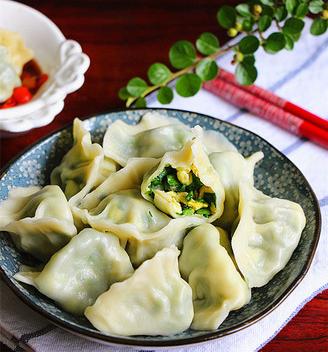 韭菜鸡蛋水饺的做法步骤，韭菜鸡蛋水饺的家常做法