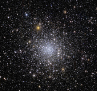 欧几里得图像不规则矮星系NGC 6822