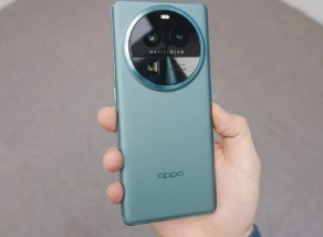 Oppo Find X7 Pro将成为全球首款配备双潜望式长焦摄像头的智能手机
