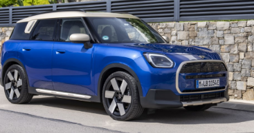 2025款MINI Countryman E更大内部空间更大